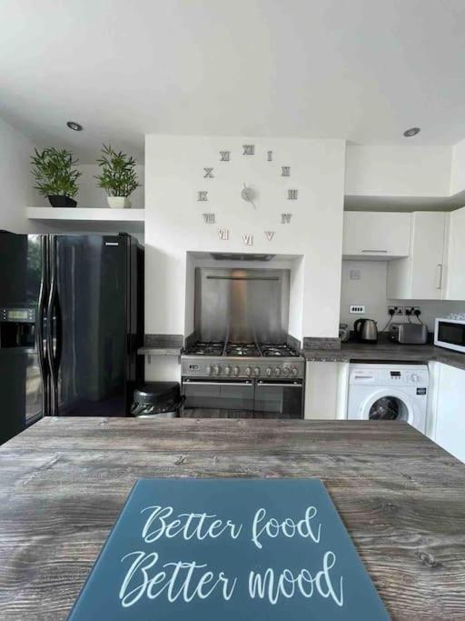 2 Bed Sleeps 6 Beach Retreat St Annes On Sea Vila Lytham St Annes Exterior foto